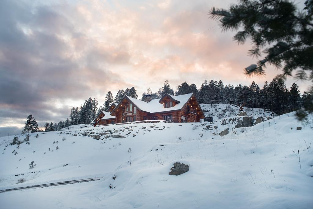 Coyote Bluff Estate Bed and Breakfast Somers Eksteriør billede